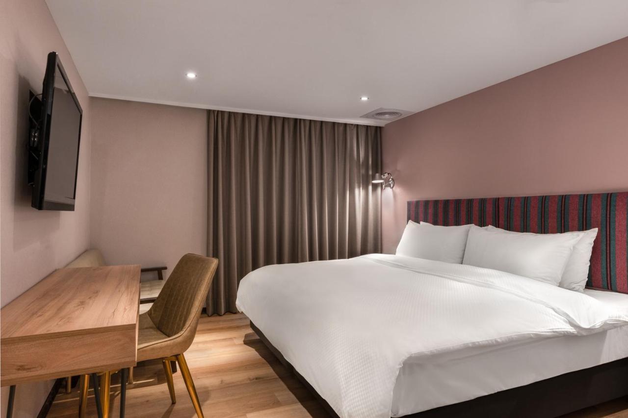 River Inn Kenting Хенгчун Экстерьер фото
